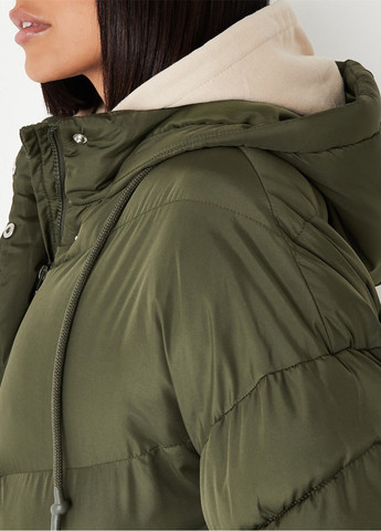 Оливковая (хаки) зимняя куртка Missguided