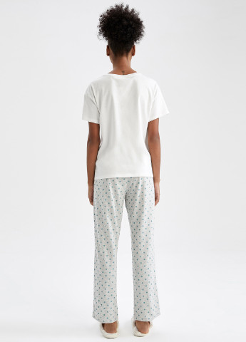 Белая всесезон пижама (футболка, брюки) футболка + брюки DeFacto