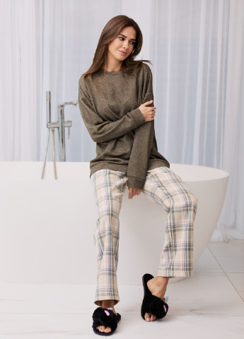 Оливковая (хаки) всесезон пижама (свитшот, брюки) лонгслив + брюки ST-Seventeen
