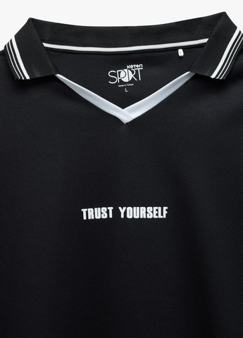 Черная футболка KOTON