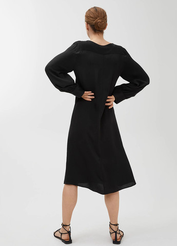 Черное кэжуал платье Arket однотонное