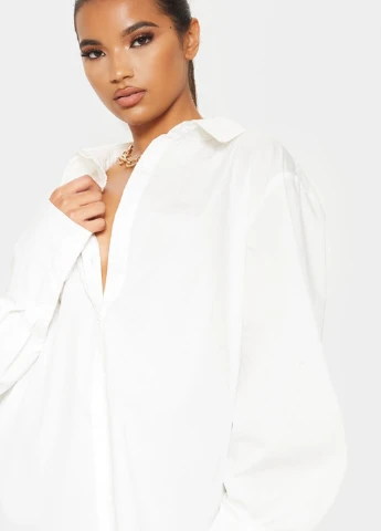 Біла блуза PrettyLittleThing