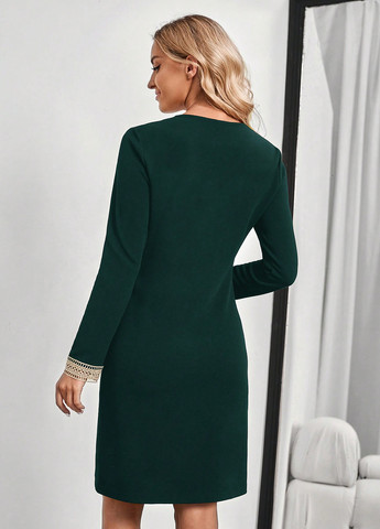 Темно-зеленое кэжуал платье силуэтная SHEIN однотонное