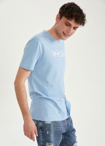 Блакитна літня футболка DeFacto