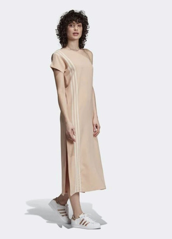 Рожева кежуал сукня сукня-футболка adidas в смужку