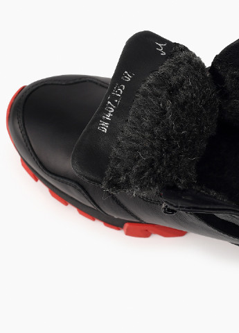 Черные зимние ботинки Stepln