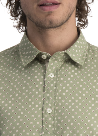 Оливковковая (хаки) кэжуал рубашка United Colors of Benetton