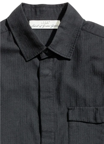 Черная рубашка однотонная H&M