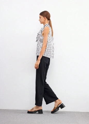 Черные шлепанцы SHEIN прозрачные