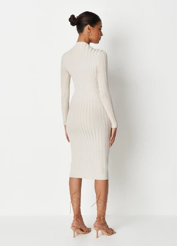 Молочное кэжуал платье Missguided однотонное