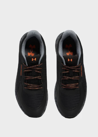 Черные демисезонные кроссовки Under Armour