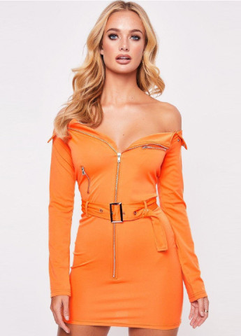 Оранжевое кэжуал платье с открытыми плечами Boohoo однотонное