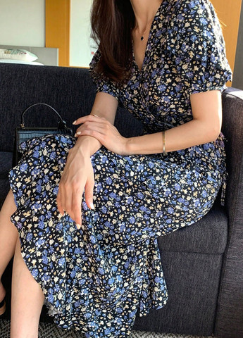 Комбінована кежуал сукня на запах SHEIN з квітковим принтом