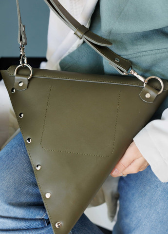 Трикутна стильна жіноча сумка з натуральної напівматової шкіри кольору хакі Boorbon (253154129)