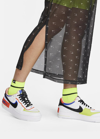 Чорна кежуал, спортивна сукня dv8249-010 Nike з логотипом