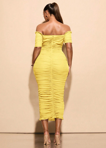 Желтое праздничный, коктейльное, вечернее, кэжуал платье бандо SHEIN однотонное