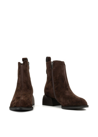 Осенние ботинки Le'BERDES без декора из натуральной замши