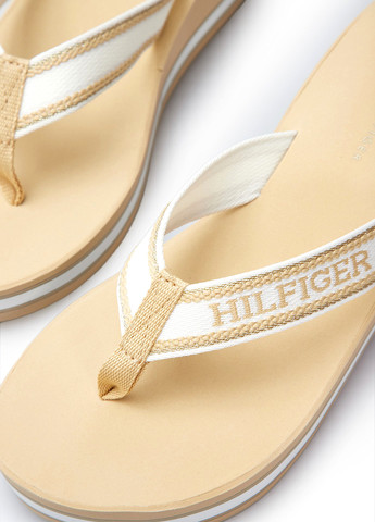 Бежевые пляжные, кэжуал вьетнамки Tommy Hilfiger с логотипом