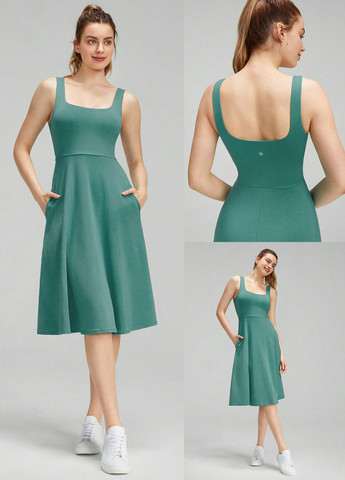 М'ятна спортивна сукня кльош SHEIN з логотипом