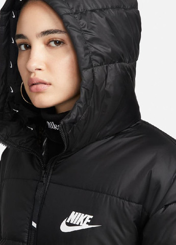 Черная демисезонная куртка dx1798-010 Nike W NSW SYN TF RPL HD PARKA