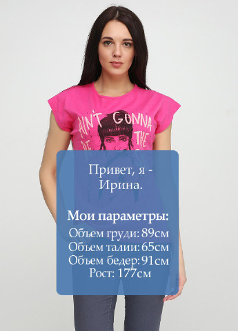Малиновая летняя футболка SEZ 10