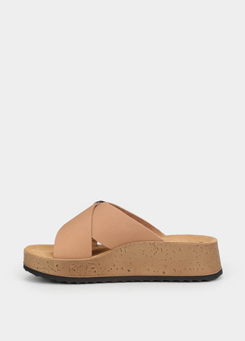 Бежевые шлепанцы Gunter с пряжкой