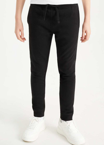 Черные кэжуал демисезонные джоггеры брюки C&A