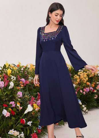 Темно-синя вечірня сукня кльош SHEIN однотонна