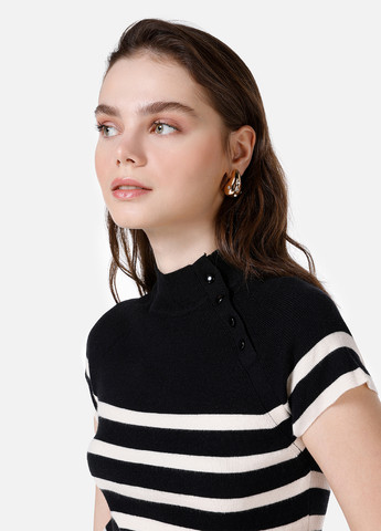 Чорно-білий літній светр Colin's