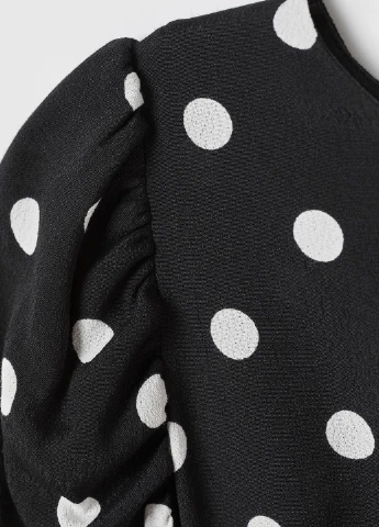 Черное кэжуал платье H&M