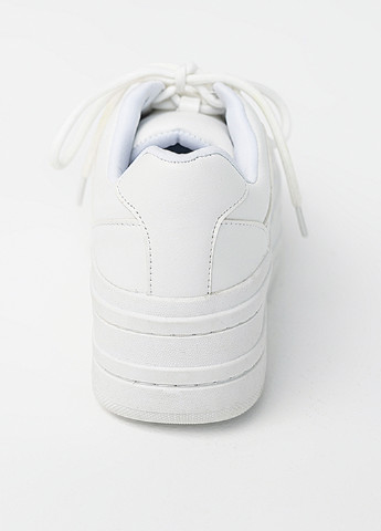 Белые демисезонные спортивная обувь befree