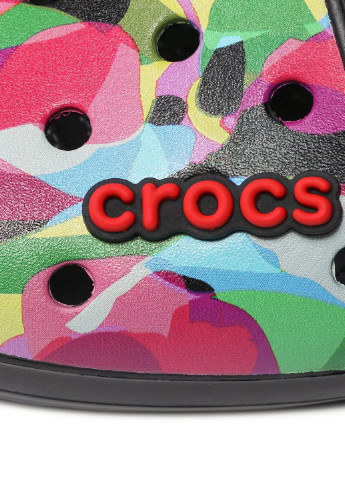 Цветные пляжные шлепанцы Crocs