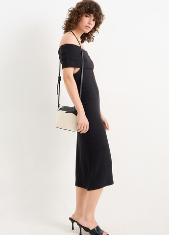 Чорна кежуал сукня з відкритими плечима C&A однотонна