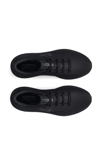 Чорні всесезон кросівки 3027000-002 Under Armour Charged Surge 4