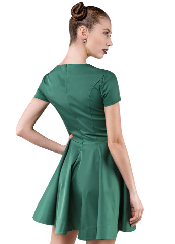 Зеленое кэжуал платье TessDress однотонное
