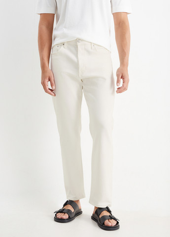 Белые демисезонные прямые джинсы C&A