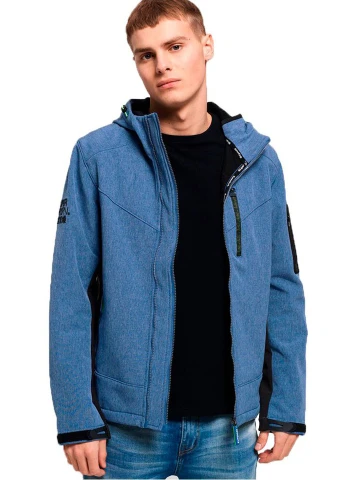 Синяя демисезонная куртка Superdry