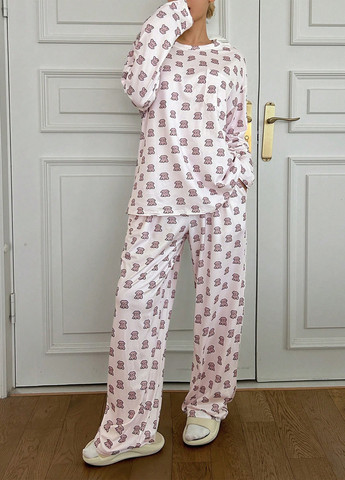 Біла всесезон піжама (лонгслів, штани) лонгслів + брюки SHEIN