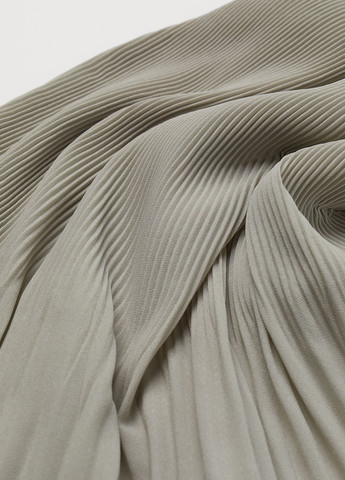 Серо-зеленое кэжуал платье а-силуэт H&M однотонное