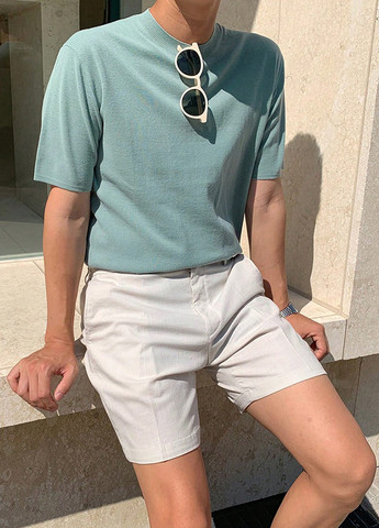 Блакитна футболка SHEIN