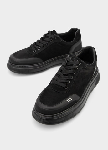 Черные демисезонные кроссовки URBAN TRACE