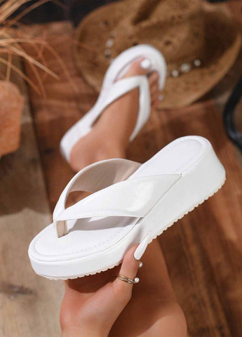 Белые кэжуал вьетнамки SHEIN