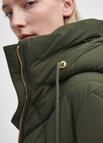 Оливковая (хаки) демисезонная куртка куртка-пальто Barbour