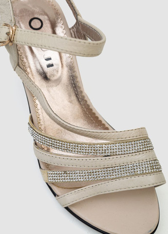 Светло-бежевые босоножки Bee с ремешком со стразами