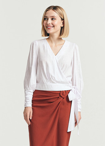 Біла блуза на запах Reserved