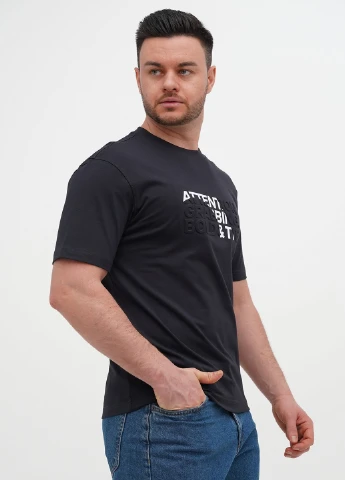 Черная футболка Trend Collection