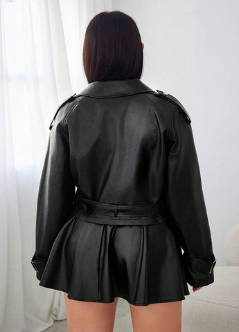 Черная демисезонная куртка куртка-пиджак SHEIN