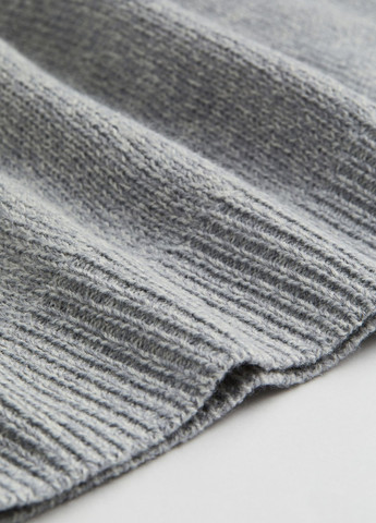 Серый демисезонный джемпер H&M