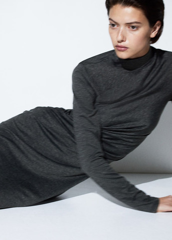 Темно-сіра кежуал сукня силуетна, сукня-водолазка H&M меланжева