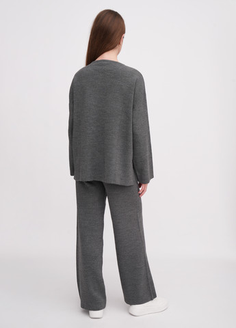 Темно-серый демисезонный свитер EQUILIBRI